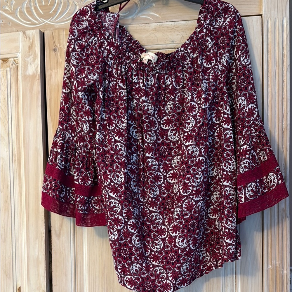 Women's Floral Burgundy Top